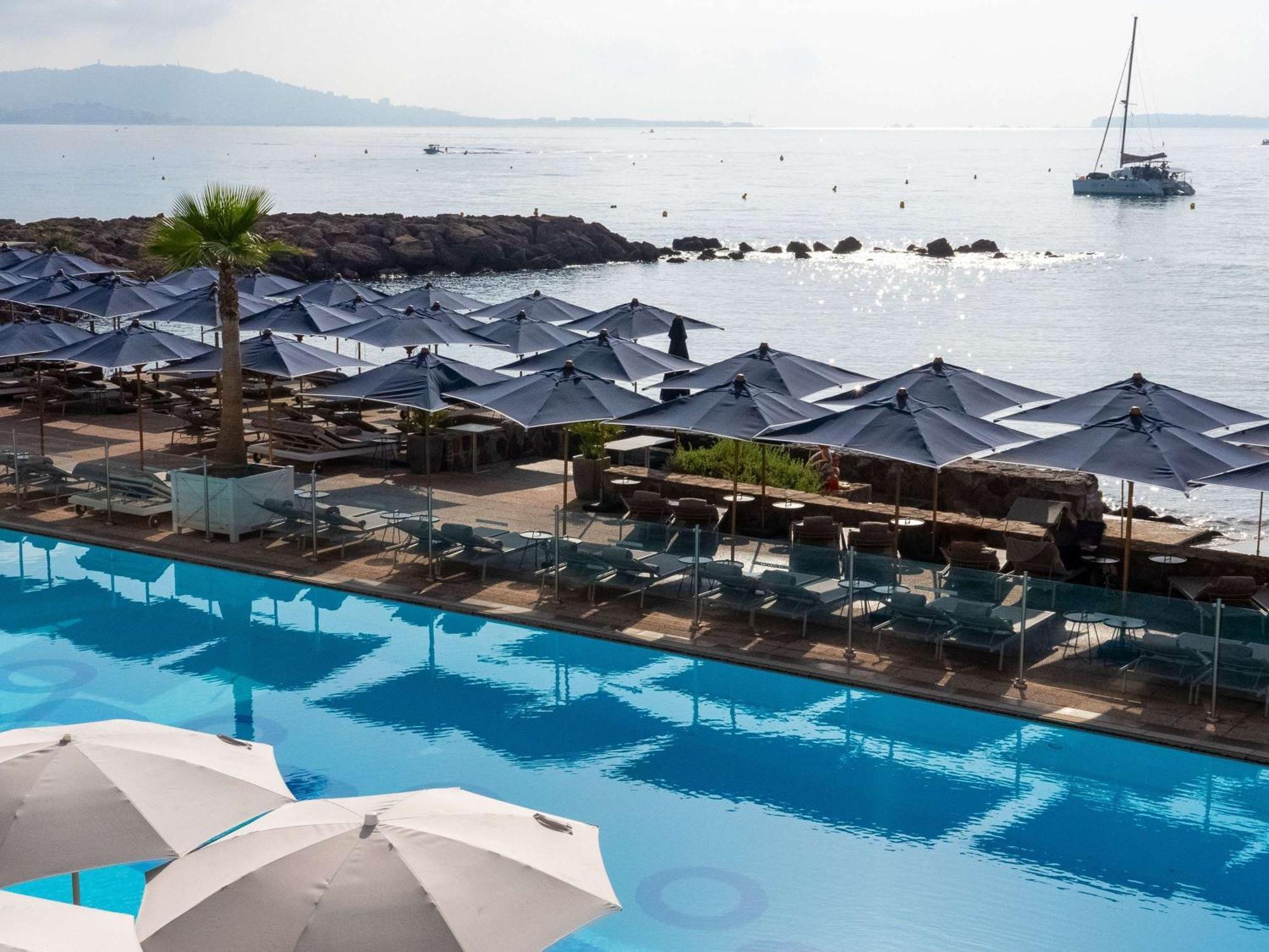 Hotel Pullman Cannes 4*
