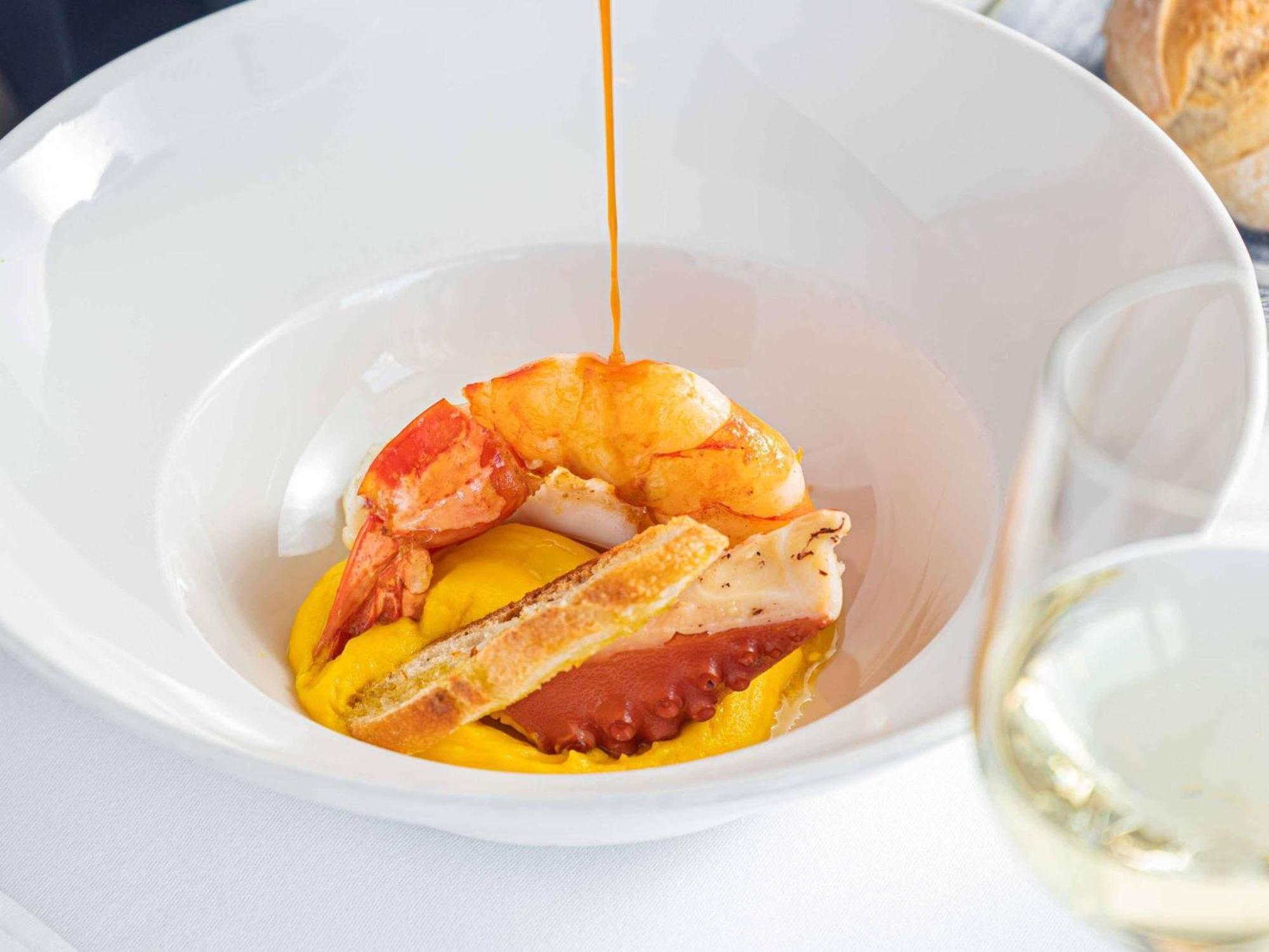 Hotel Pullman Cannes 4*